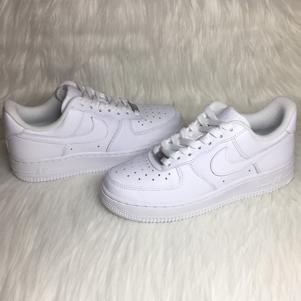 white nike air force 1
